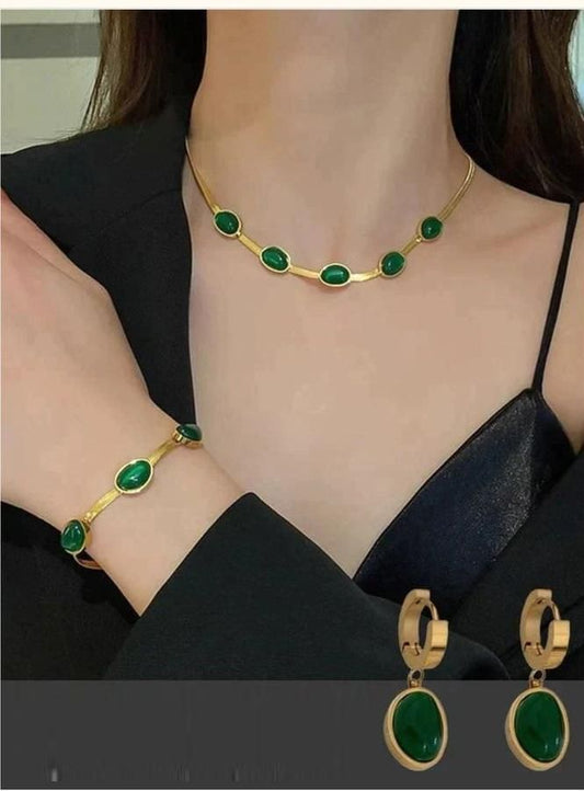 Russian Oval Green Crystal Pendant Necklace Set With Bracelet